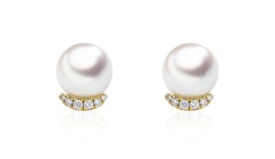 Akoya oorstekers 18k 8.5-9 mm met diamant