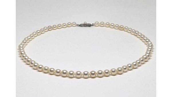 Akoya Mikimoto collier