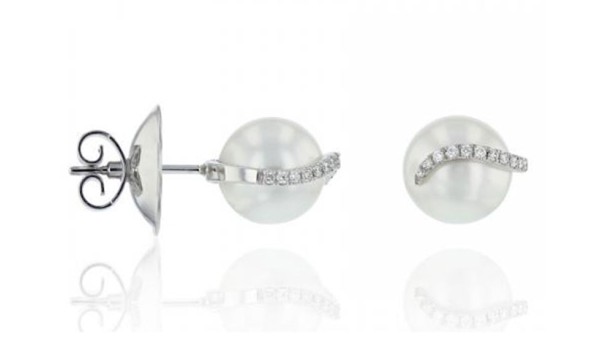 Zuidzee parel oorknopjes 8-9 mm met diamant